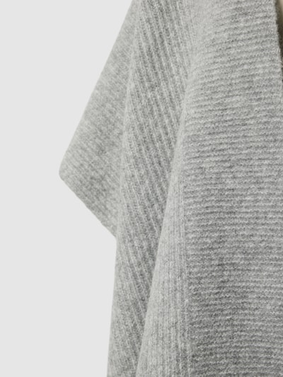 OPUS Cape mit Strukturmuster Modell 'Ablanki' Hellgrau 2