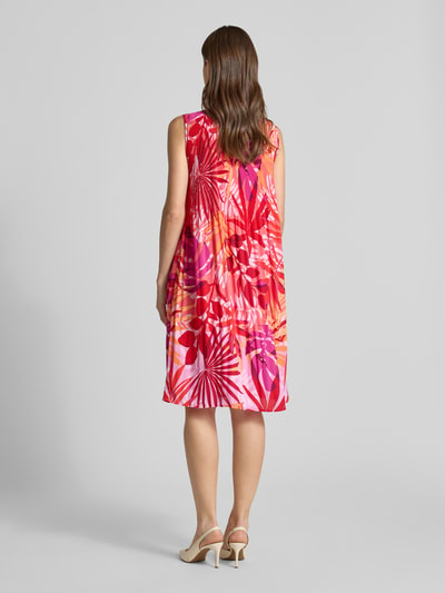 Betty Barclay Knielanges Kleid mit Plisseefalten Rot 5