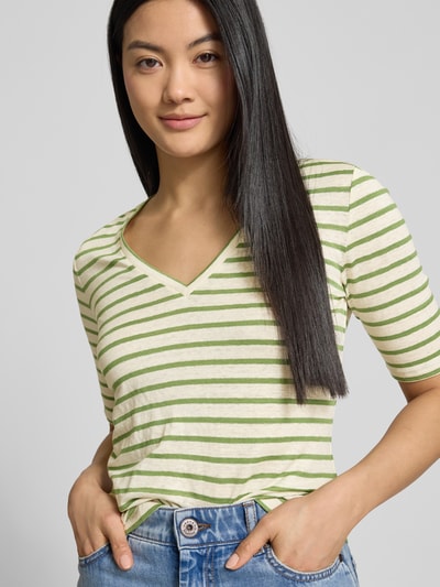 Weekend Max Mara T-Shirt mit V-Ausschnitt Modell 'OPZIONE' Gruen 3