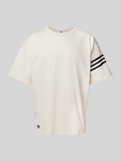 adidas Originals T-shirt z charakterystycznymi dla marki paskami Złamany biały 2