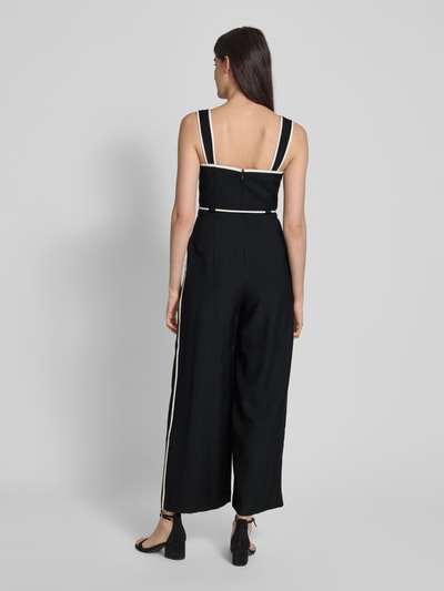 Forever New Jumpsuit mit Herz-Ausschnitt Black 5