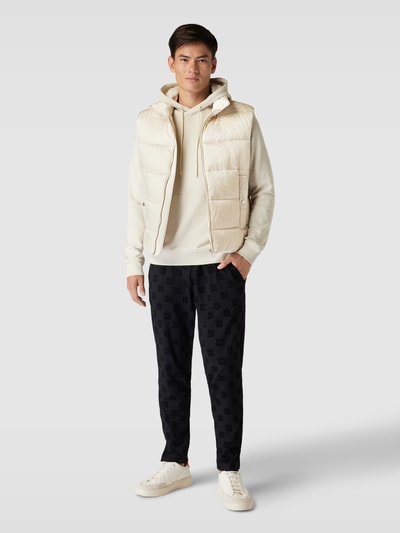 BOSS Steppweste mit Logo-Muster Offwhite 1