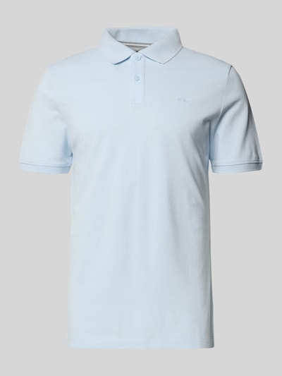 Produktfoto, Regular Fit Poloshirt aus reiner Baumwolle von s.Oliver RED LABEL, efekt: jednolity kolor, krój regular fit, wyhaftowane logo, kołnierzyk polo, dekolt w serek, listwa guzikowa, krótki rękaw, zakończenie rękawów: prążkowane, wykończenie: z bocznymi rozcięciami, wykończenie materiału: pika, materiał: bawełna