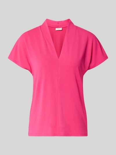 Produktfoto, Regular Fit Bluse mit V-Ausschnitt Modell 'Yrsa' von FREE/QUENT in kräftigem Pink, Elastischer-Material-Mix, Kurzärmelig, Stehkragen, Rückenlänge 58 cm bei Größe S, schlichte Blusen-Optik