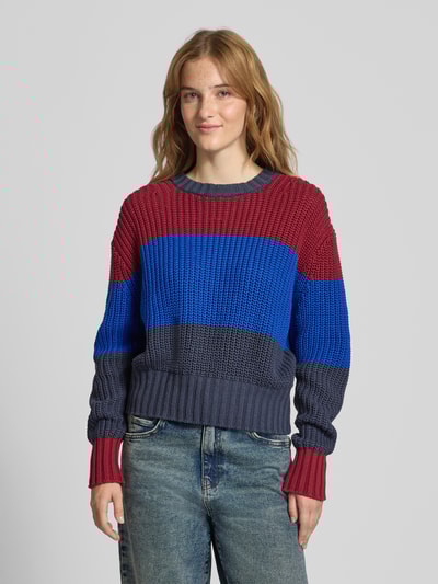 Calvin Klein Jeans Strickpullover mit Rundhalsausschnitt und Streifenmuster Bordeaux 4