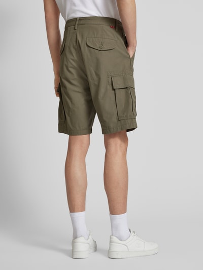 Levi's® Regular Fit Cargoshorts mit Knopfverschluss Oliv 5