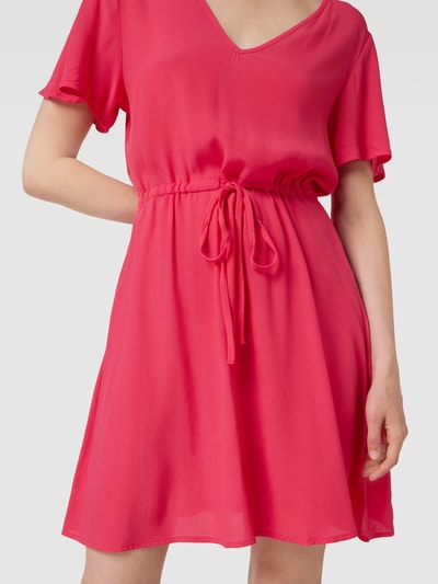 Vila Minikleid aus Viskose mit V-Ausschnitt Modell 'Roma' Pink 3