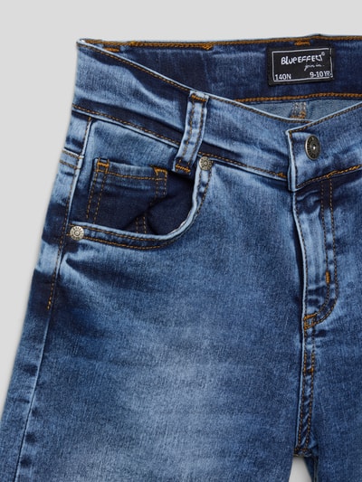 Blue Effect Relaxed Fit Jeansshorts mit rückseitigem Label-Patch Blau 2