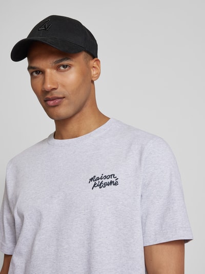 MAISON KITSUNE T-Shirt mit Label-Stitching Hellgrau Melange 3