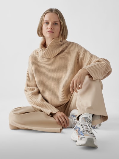 Joseph Pullover aus Wolle Sand 6