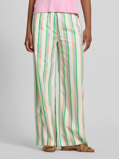 Frauenmodel trägt Hose aus Baumwolle im Allover-Look von Emily Van den Bergh, Reine Baumwolle, Wide Leg, elastischer Bund, Ganzkörperansicht von vorne.