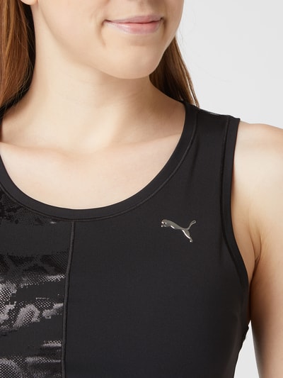 PUMA PERFORMANCE Top krótki o kroju slim fit z materiału stylizowanego na skórę węża — szybkoschnący  Czarny 3