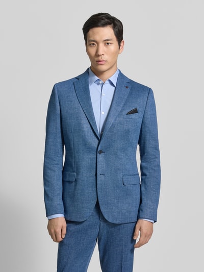 Männermodel trägt Slim Fit 2-knoops colbert met klepzakken model 'Nick' van Zuitable, lichtblauw, katoenmix, ganzekörperansicht van voren. Heren 2-knoops colbert, materiaalmix met katoen, slim fit, reverskraag, ruglengte maat 50: 71 cm, schouderbreedte: 45 cm, mouwlengte: 67 cm.