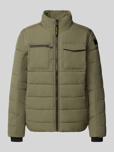 Produktfoto, groene gewatteerd jack met opstaande kraag, ritssluiting, borstzakken, labeldetail, Model 'SKYLOCK' van PME Legend, regular fit, Heren, Ruglengte maat M: 70 cm, Schouderbreedte: 47 cm, Borstwijdte: 59 cm, Mouwlengte: 68 cm.
