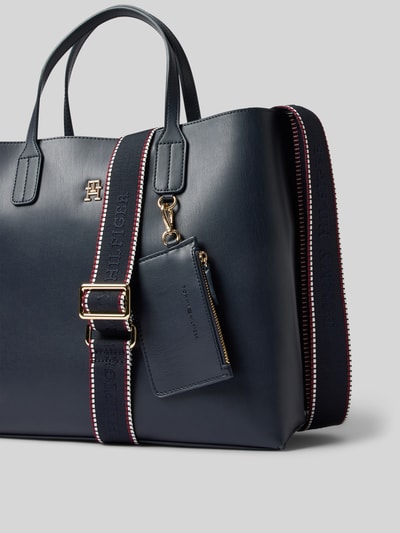 Tommy Hilfiger Handtasche mit Logo-Applikation Modell 'DISTINCT' Dunkelblau 3