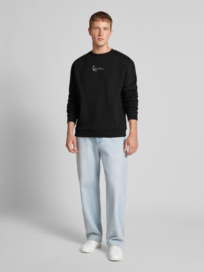 KARL KANI Bluza o kroju regular fit z wyhaftowanym logo model ‘Crew’ Czarny 1