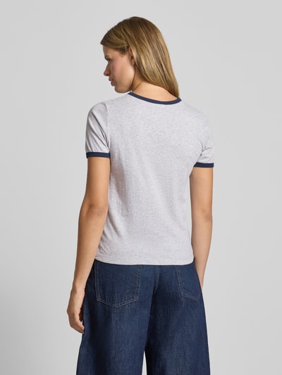 The Upside T-Shirt mit Label-Print Hellgrau Melange 5