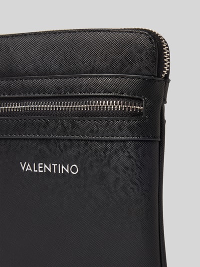 VALENTINO BAGS Crossbody Bag mit Label-Detail Black 2