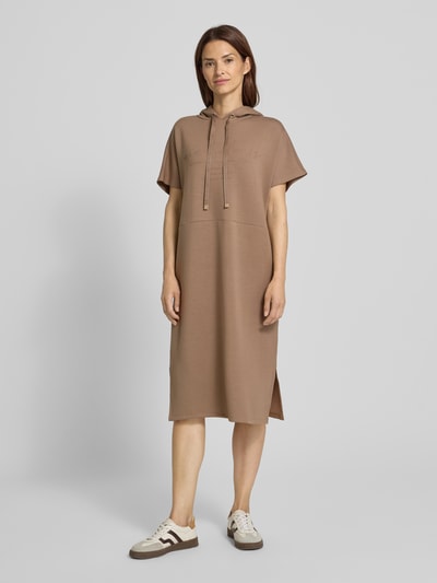 Christian Berg Woman Sweatkleid mit Statement-Print und Kapuze Mittelbraun 4