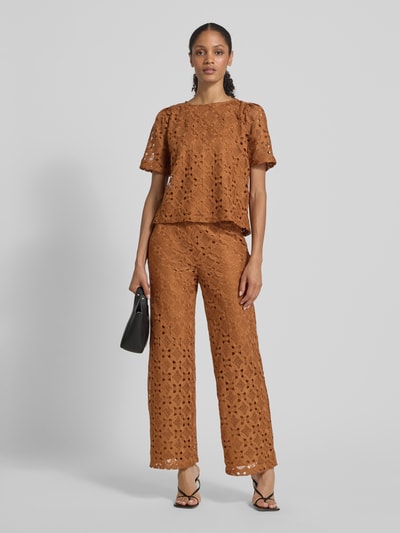 MORE & MORE Blusenshirt mit Lochstickerei und Rundhalsausschnitt Cognac 1