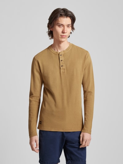 Superdry Longsleeve mit Serafino-Ausschnitt Camel 4