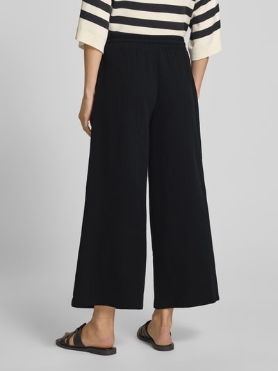 Christian Berg Woman Wide Leg Stoffhose in verkürzter Passform Black 5