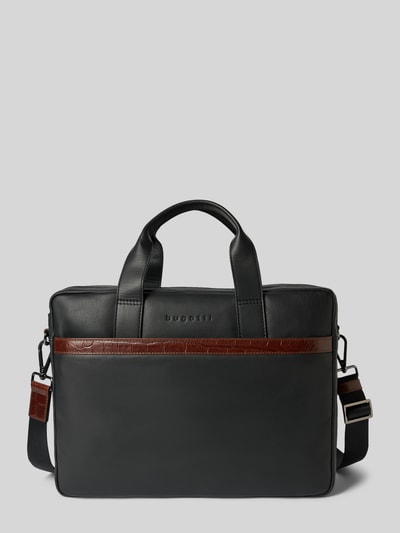 Produktfoto, Laptoptasche aus echtem Leder Modell 'Corso Deluxe' von bugatti, schwarz mit braunen Details, Label-Prägung, strukturierte Oberfläche, geteiltes Hauptfach mit Reißverschluss, abnehmbarer Schulterriemen, kurze Tragehenkel, innen Steckfächer, Szerokość w rozmiarze 40 cm, długość 30 cm, głębokość 13 cm, długość paska 175 cm