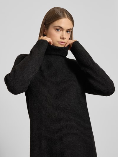 Pieces Figurumspielendes Strickkleid mit Raglanärmeln Modell 'ELLEN' Black 3