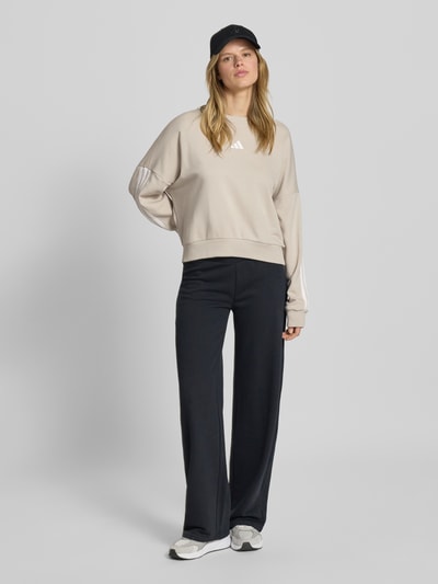 adidas Sportswear Bluza o kroju oversized z prążkowanymi wykończeniami Złamany biały 1