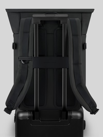 Kapten & Son Rucksack mit Flaschenhalterung innen Modell 'HELSINKI' Black 6