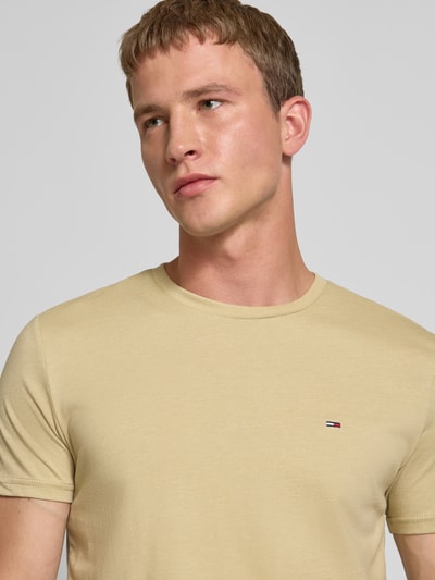 Tommy Jeans Regular Fit T-Shirt aus Baumwoll-Mix Beige Melange 3