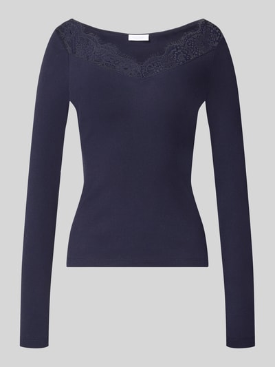 Produktfoto, Slim Fit Shirt aus reiner Baumwolle van Rich & Royal, dames shirt van puur katoen met kant, langemouwen, ruglengte maat S 55 cm