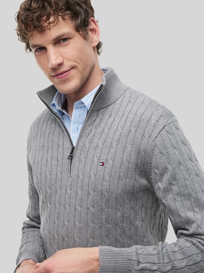 Tommy Hilfiger Regular Fit Troyer aus reiner Baumwolle mit Logo-Stitching Hellgrau 3