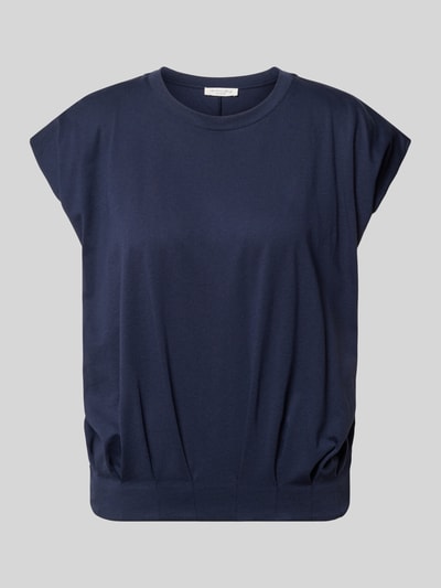 Produktfoto, T-Shirt mit Rundhalsausschnitt und Kappärmeln von Christian Berg Woman aus Material-Mix mit Baumwoll-Anteil, Regular-Fit, Drapierungen, Rückenlänge 54 cm bei Größe S, dunkelblau, glatte Textur.