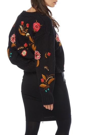 Guess Pullover mit floralen Stickereien Black 5