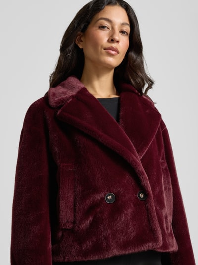 Marc Cain Jacke aus Kunstfell mit Reverskragen Bordeaux 3