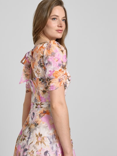 Swing Cocktailkleid mit Schnürverschluss auf der Rückseite Rosa 3