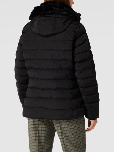 Wellensteyn Funktionsjacke mit abnehmbarer Kapuze Modell 'Santorin Medium' Schwarz 5