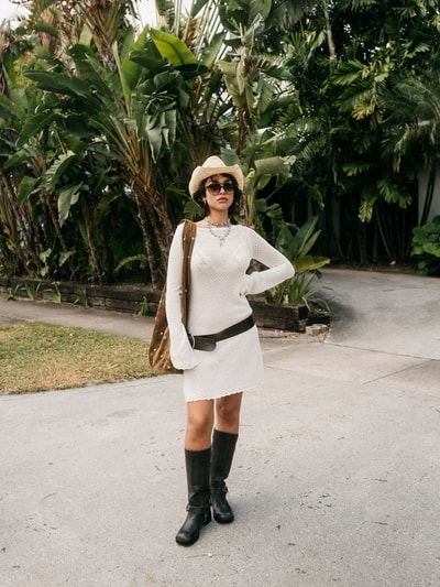 Review Strickkleid mit Rundhalsausschnitt Offwhite 6
