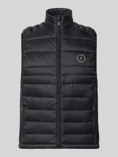 Productfoto, zwarte gewatteerde bodywarmer met ritssluitzakken en opstaand kraag, model 'KINGSLEY' van JACK & JONES, regular fit, gladde textuur