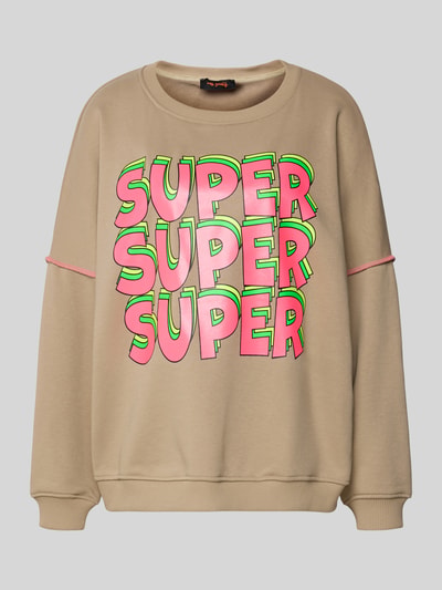 Produktfoto, Oversized Sweatshirt mit gerippten Abschlüssen von miss goodlife in Beige mit buntem Statement-Print und Rundhalsausschnitt, reine Baumwolle