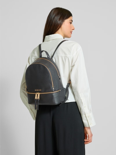 MICHAEL Michael Kors Lederrucksack mit Label-Applikation Modell 'RHEA' Black 1