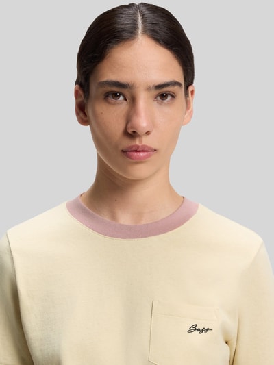 BOSS Orange damski t-shirt o kroju slim fit z czystej bawełny model 'C-EZOE' Jasnożółty 3