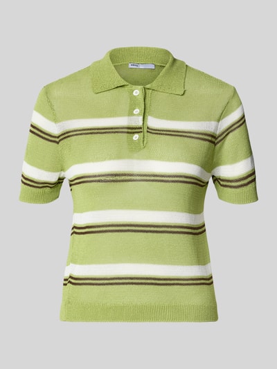 Produktfoto, Slim Fit Poloshirt in Strick-Optik Modell 'Verdi' von Mango in Grün mit weißen und braunen Streifen, Material-Mix, kurzärmelig