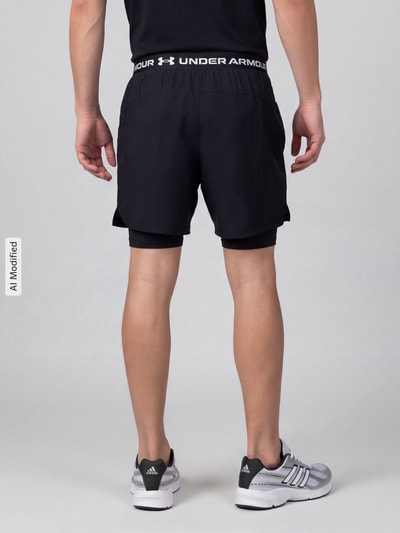 Under Armour Relaxed Fit Sportshorts im Double-Layer-Look Black 5