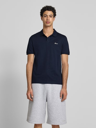 REVIEW Slim Fit Poloshirt mit Label-Stitching Marine 4