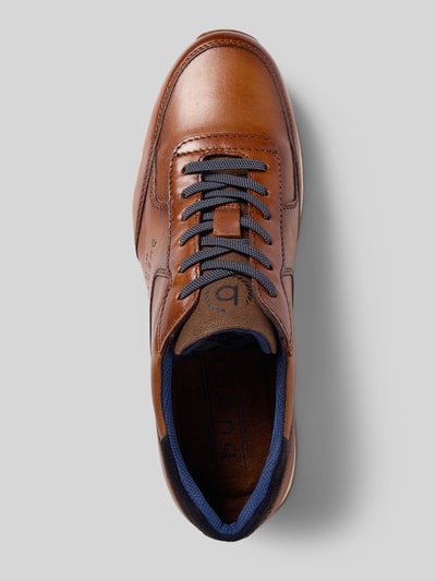 Productfoto, Sneaker aus Leder met label-detail Modell 'Cirino' van bugatti, bruin leer, afgeronde neus, vetersluiting, maat 44 context