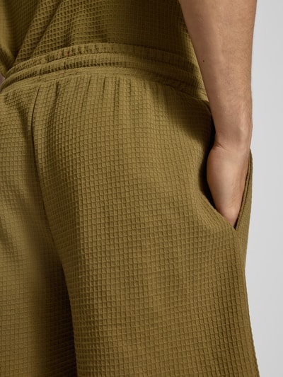 HUGO Regular Fit Sweatshorts mit Strukturmuster Modell 'Austin' Khaki 3