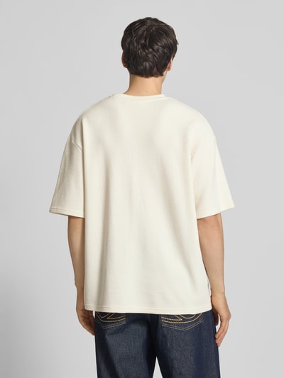 Redefined Rebel T-Shirt mit Strukturmuster und Rundhalsausschnitt Modell 'PETER' Offwhite 5