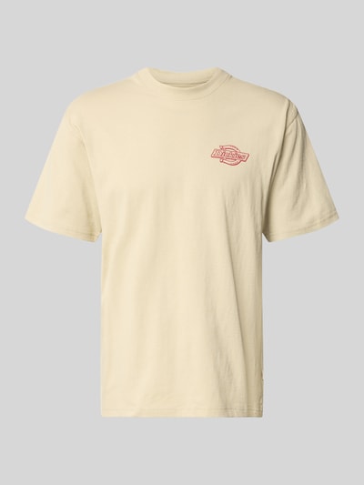 Produktfoto, T-Shirt mit Logo Modell 'MILLVILLE' von Dickies in Beige, reine Baumwolle, Relaxed Fit, Rundhalsausschnitt, glatte Struktur